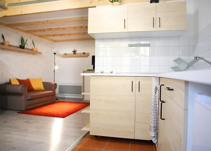 Macskakő Apartman