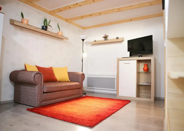 Macskakő Apartman